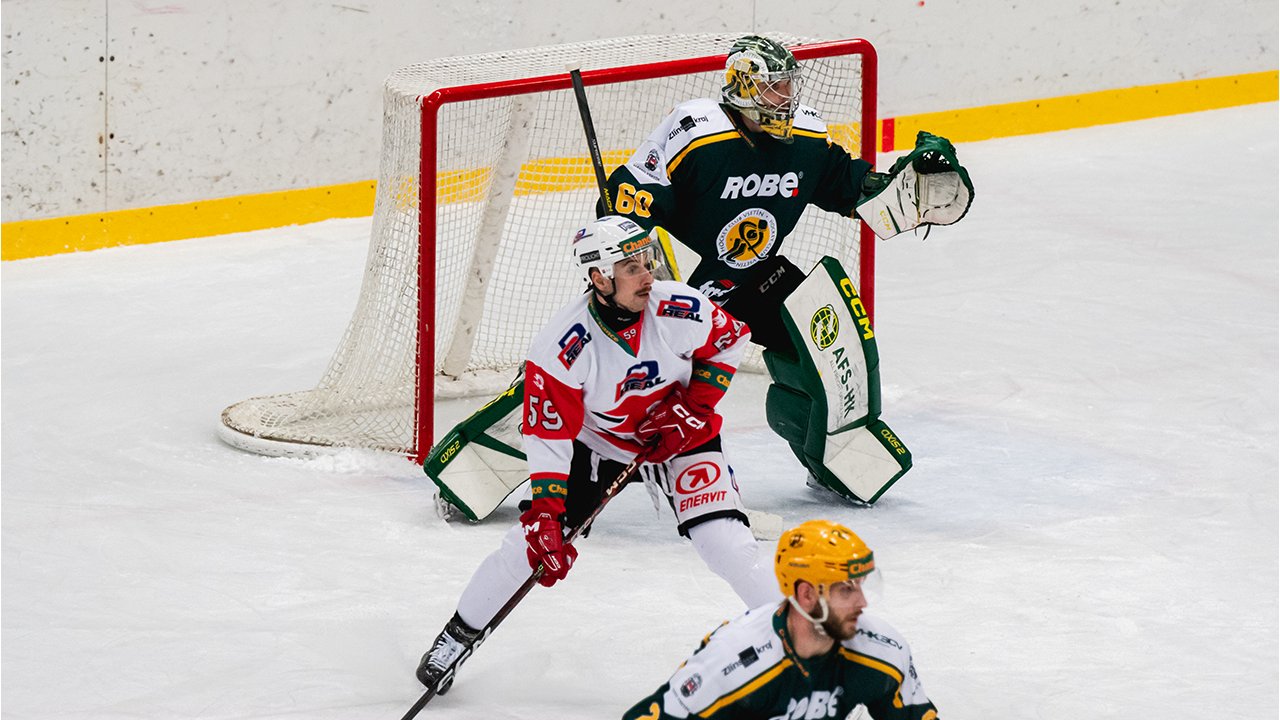 HC DYNAMO PARDUBICE Reportáž ze zápasu Vsetín Dynamo Pardubice 5 4